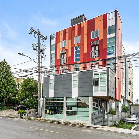 Salmonberry Studio In Wallingford - 97 Walkscore! Apartment Seattle Bagian luar foto